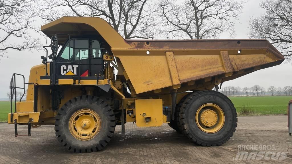 CAT 770 Σπαστό Dump Truck ADT