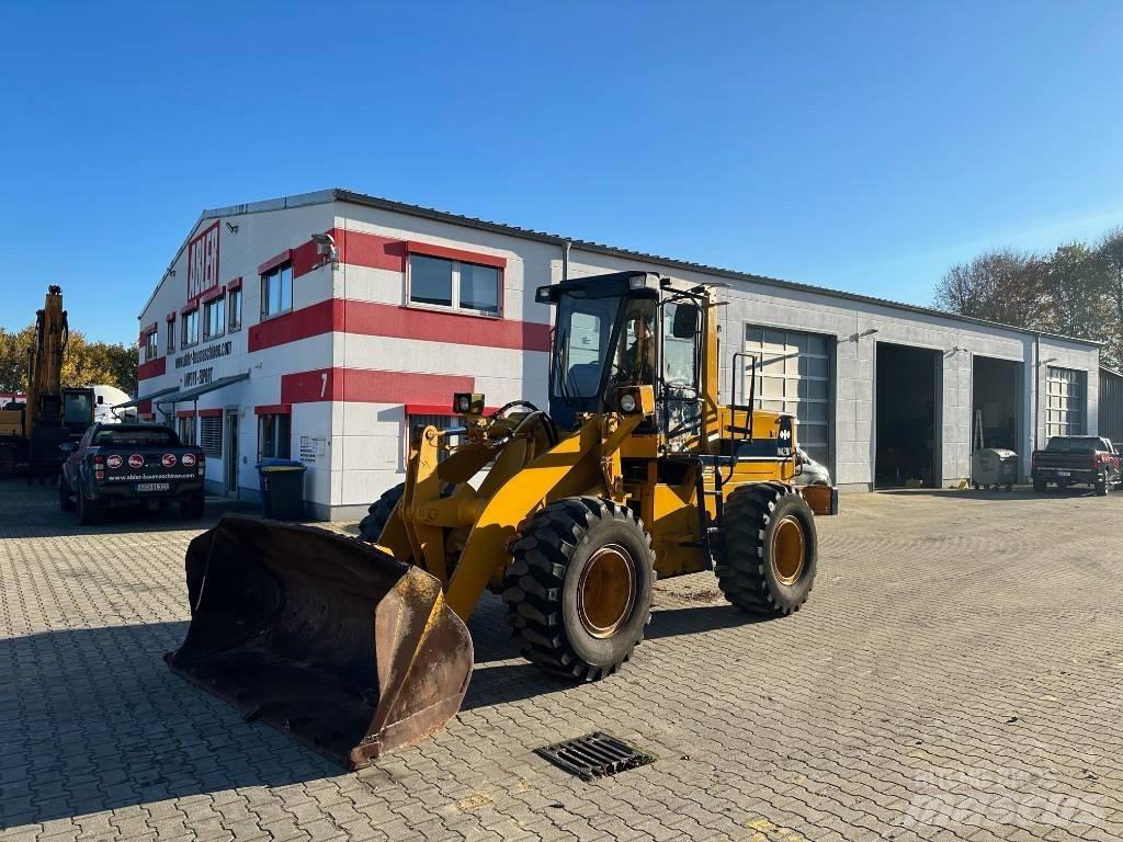 Komatsu WA200 Φορτωτές με λάστιχα (Τροχοφόροι)