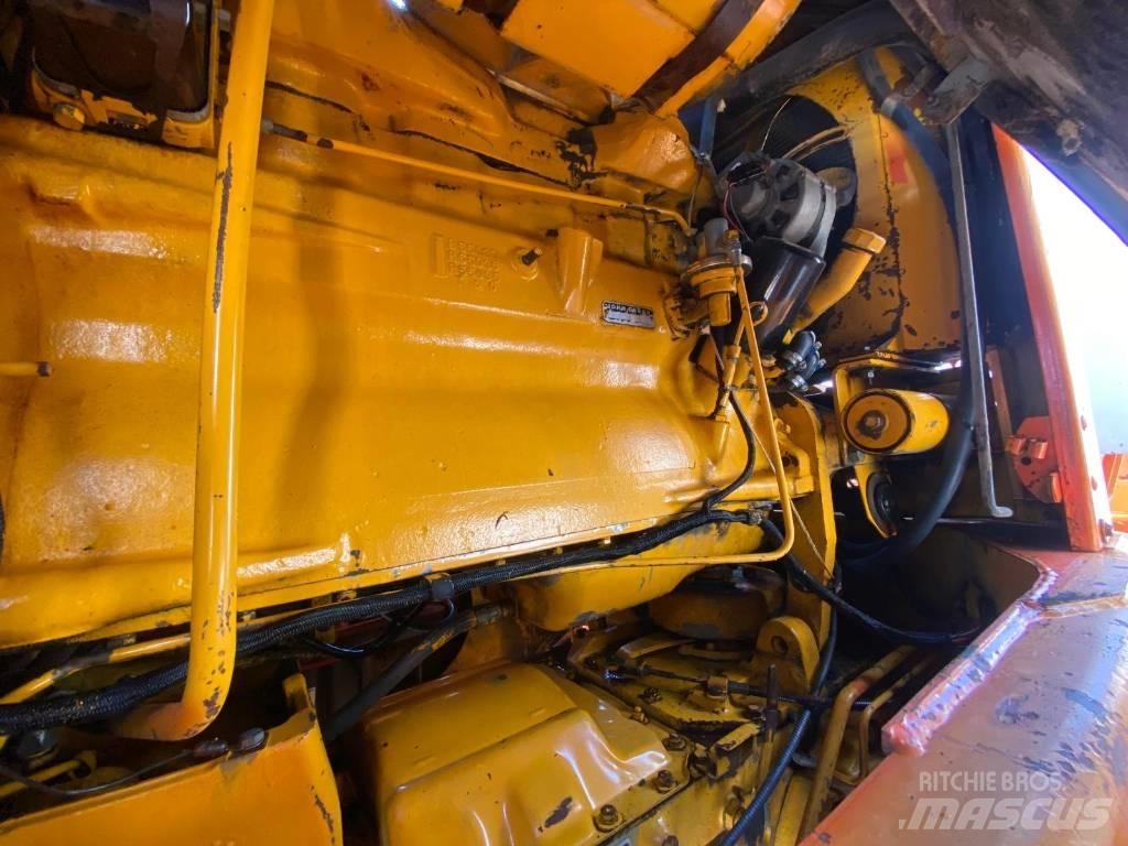 John Deere 570 A Γκρέιντερς
