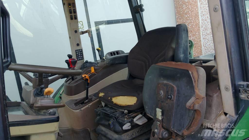John Deere 5820 Τρακτέρ
