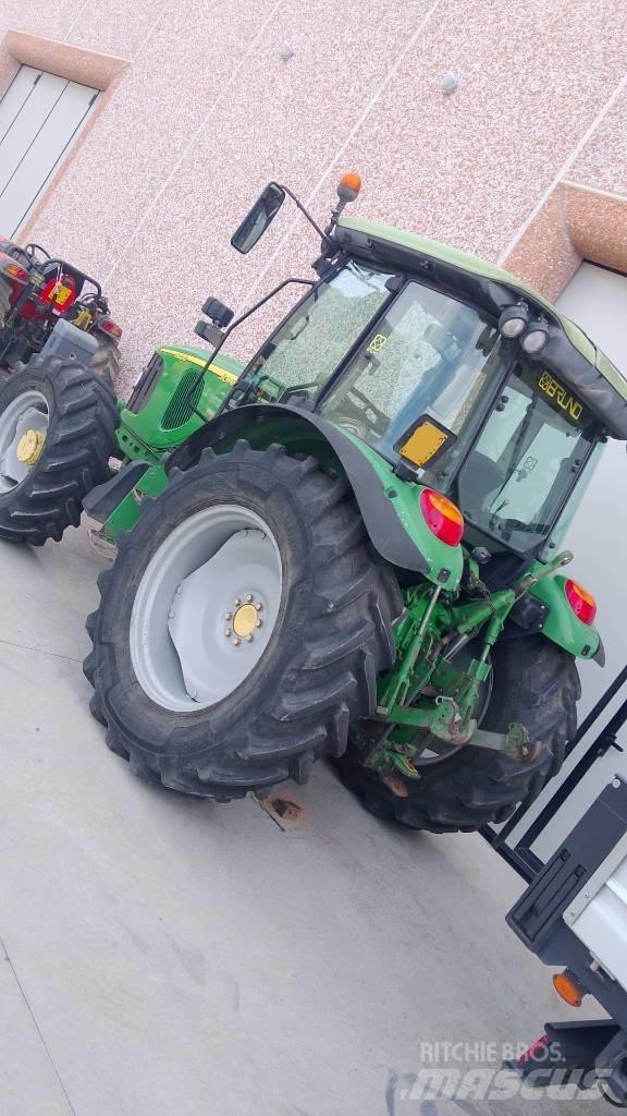 John Deere 5820 Τρακτέρ
