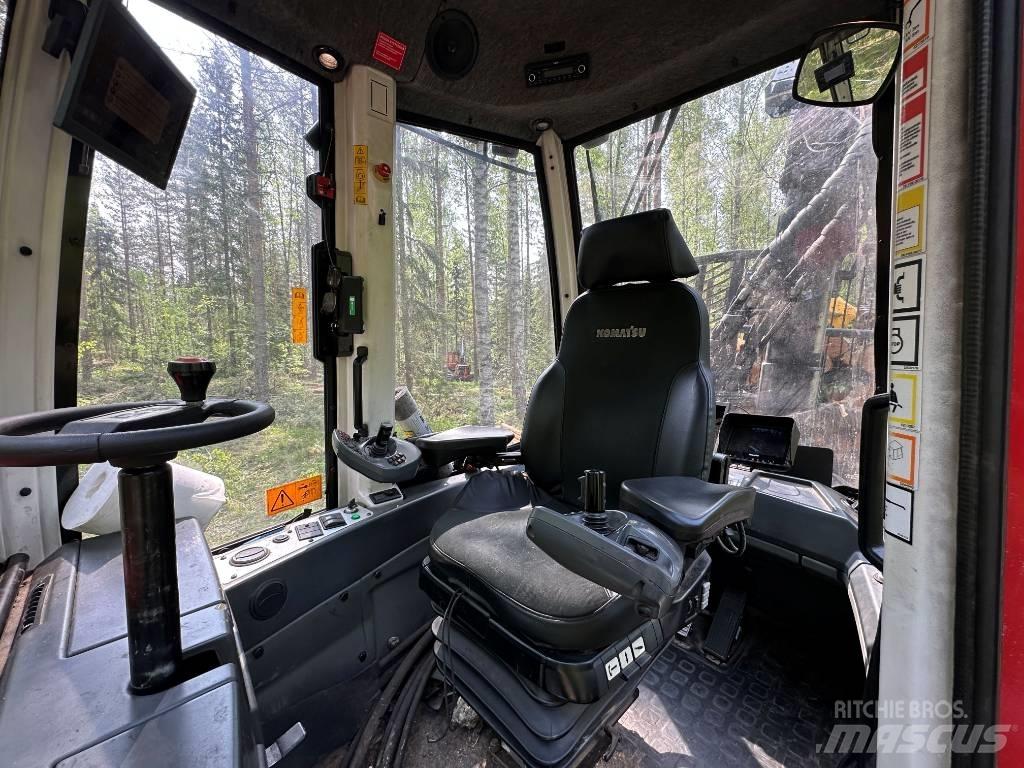 Komatsu 845 Μεταφορείς ξυλείας