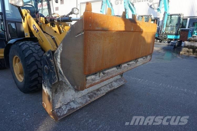 CAT 906 M Φορτωτές με λάστιχα (Τροχοφόροι)