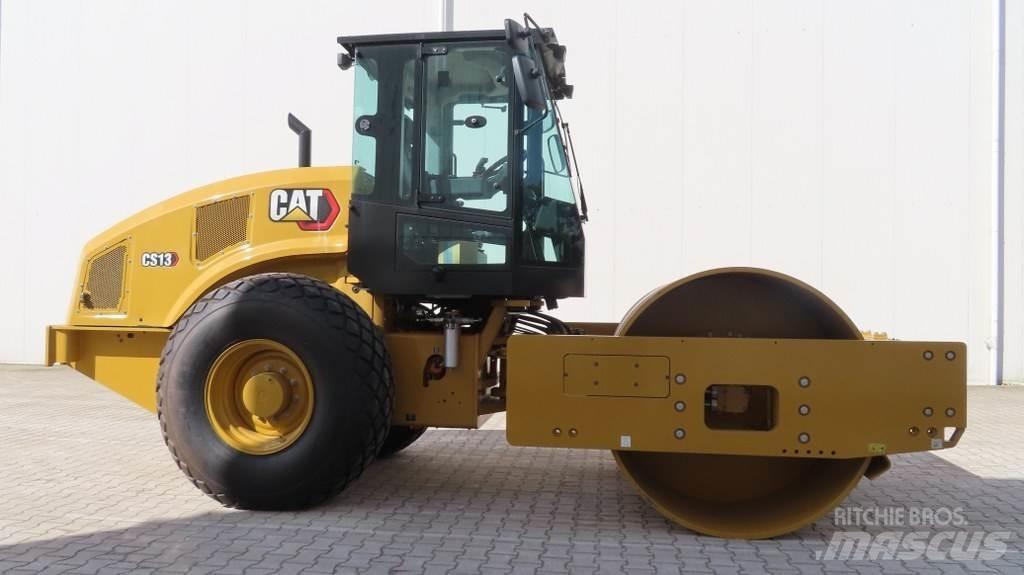 CAT CS13 Οδοστρωτήρες μονού κυλίνδρου