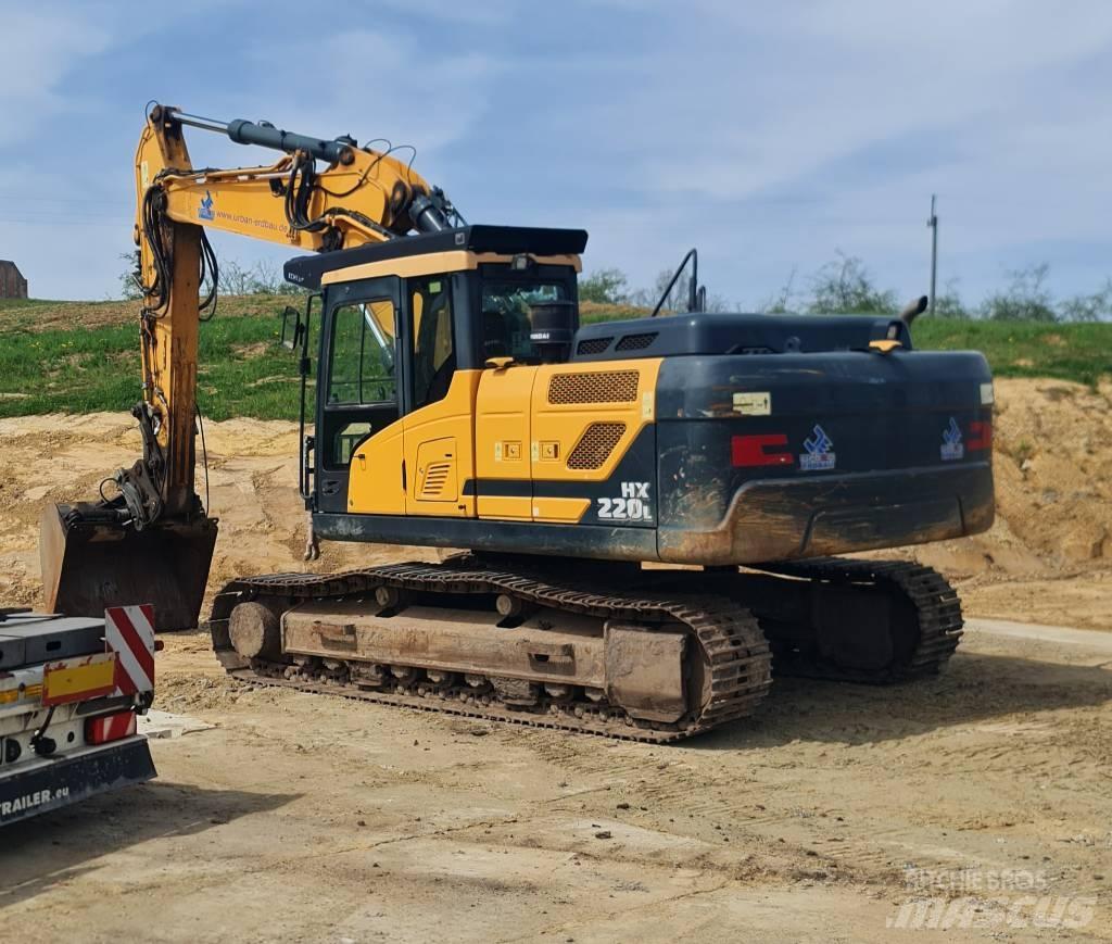 Hyundai HX 220 210 Εκσκαφείς με ερπύστριες