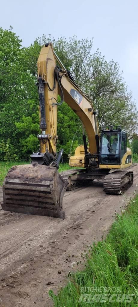 CAT 320 Εκσκαφείς με ερπύστριες