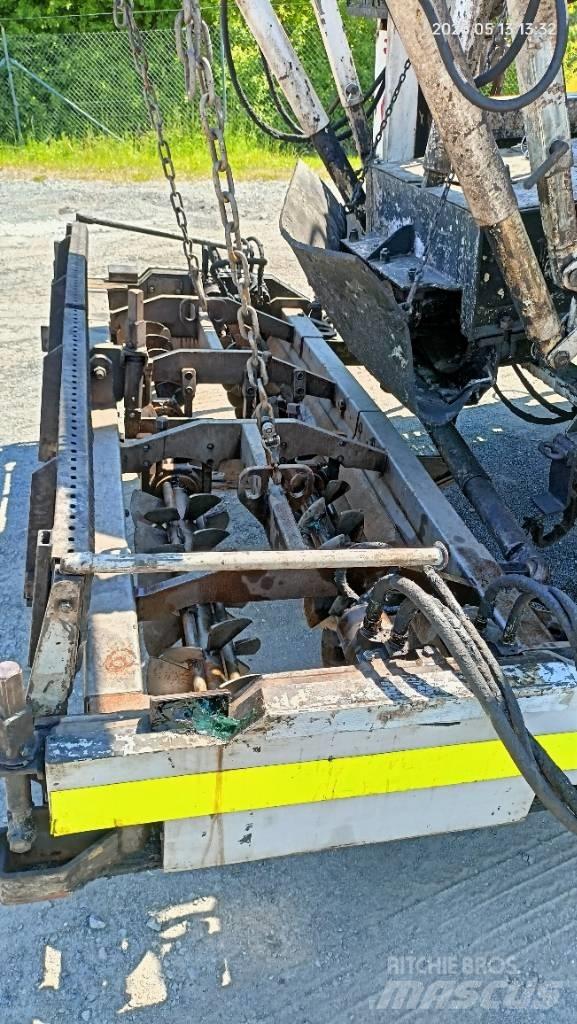 Breining SP 11000 Ψεκαστήρες ασφάλτου