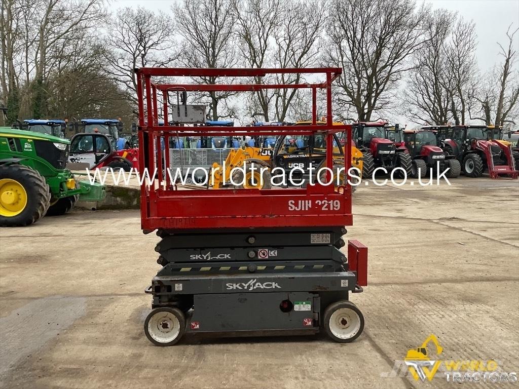 SkyJack SJ III 3219 Ανυψωτήρες ψαλιδωτής άρθρωσης