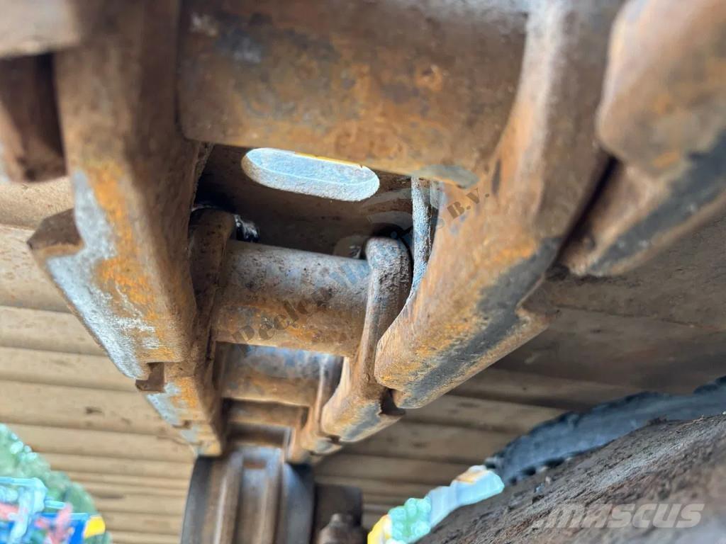 JCB 260 LC Εκσκαφείς με ερπύστριες