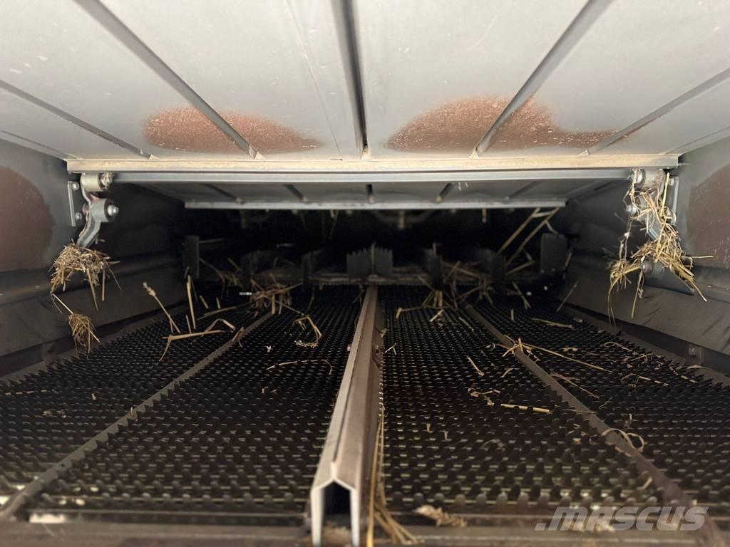 CLAAS Medion 340 Θεριζοαλωνιστικές μηχανές