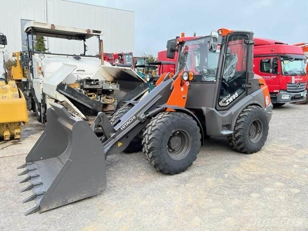 Hitachi ZW95-6C Φορτωτές με λάστιχα (Τροχοφόροι)