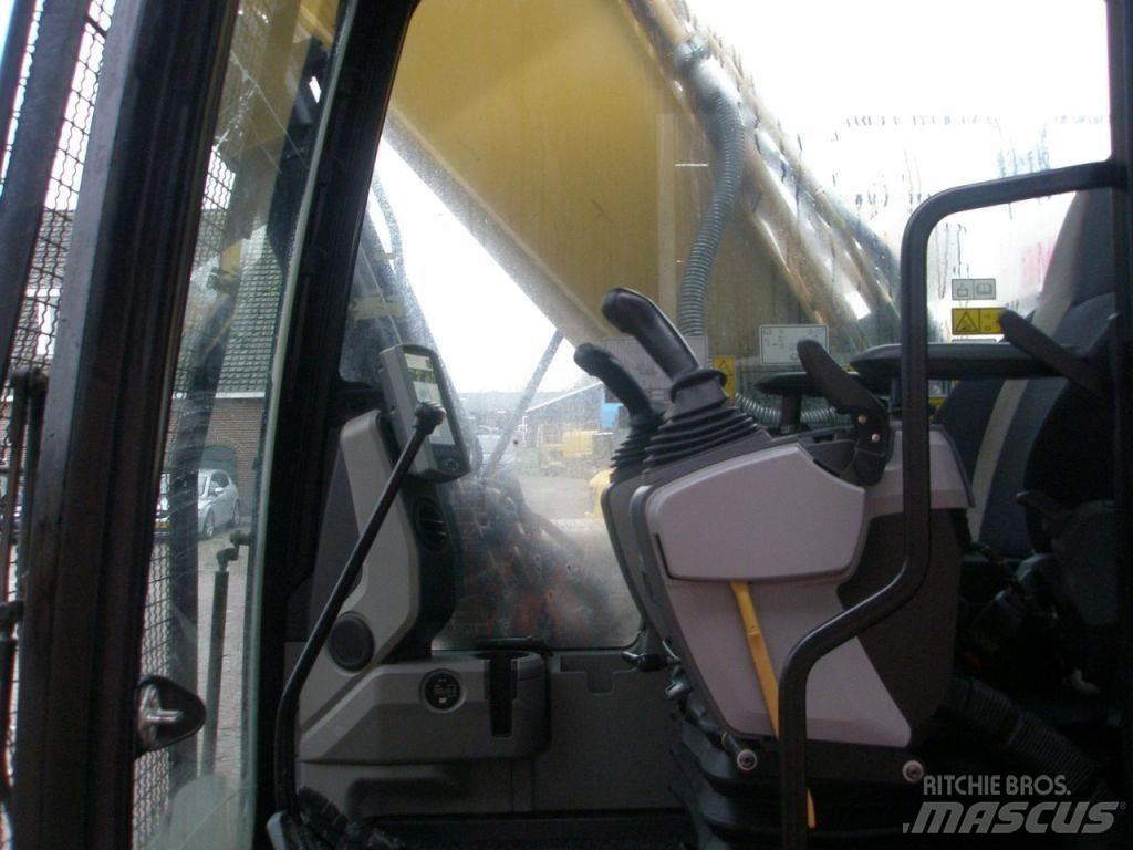 CAT 326FL Εκσκαφείς με ερπύστριες
