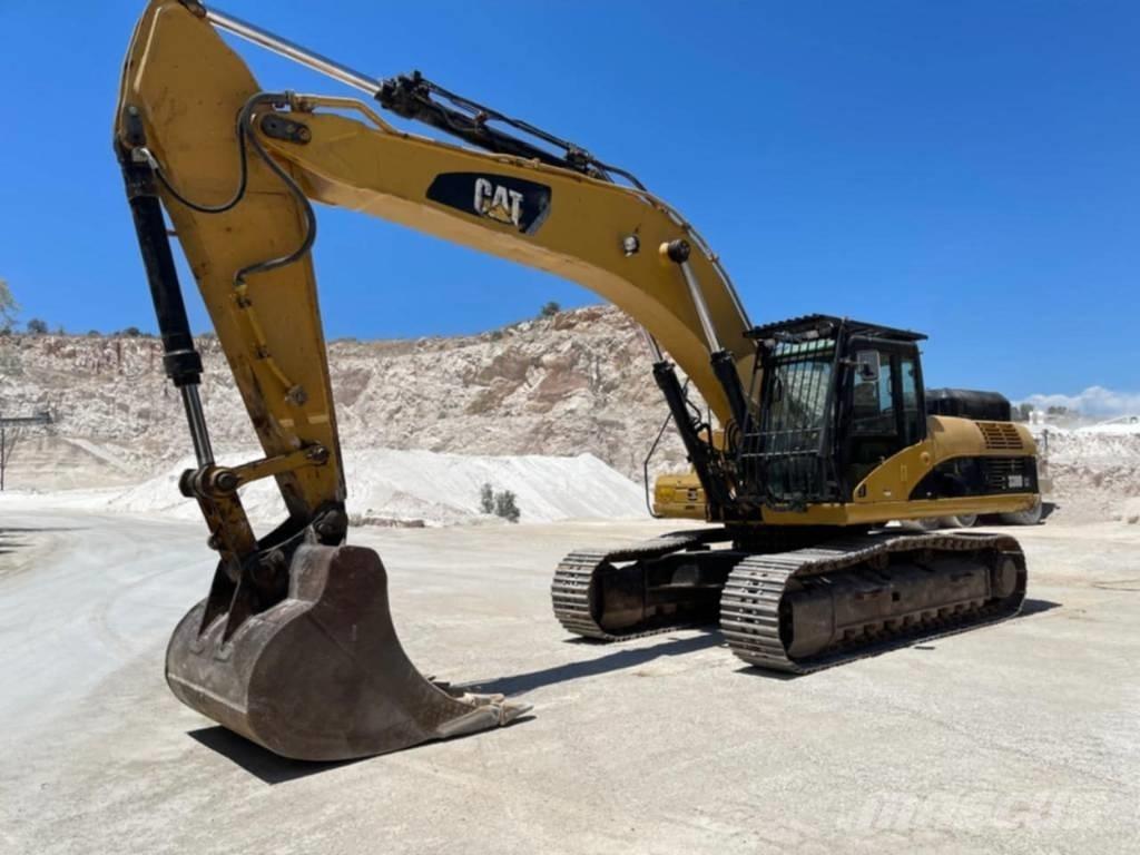 CAT 330 D LN Εκσκαφείς με ερπύστριες