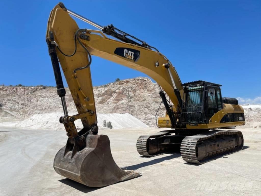 CAT 330 D LN Εκσκαφείς με ερπύστριες