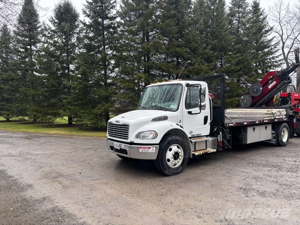 Freightliner M2-106 Γερανοί με ερπύστριες