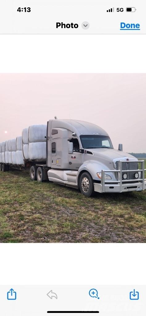 Kenworth T680 Τράκτορες