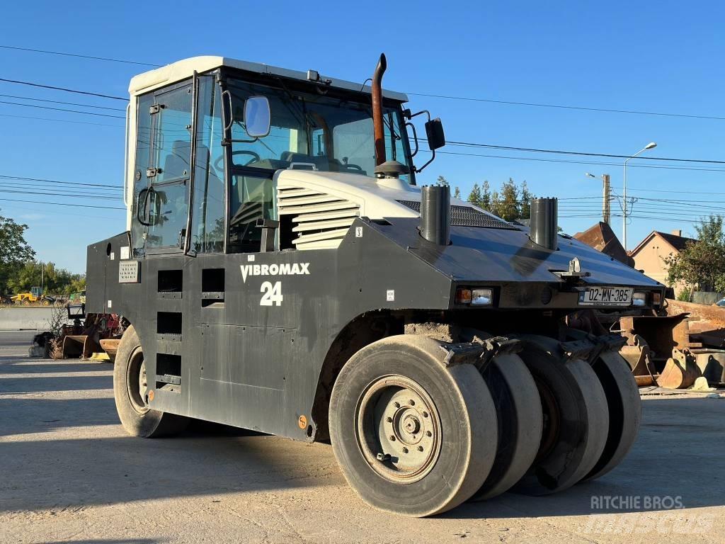 Vibromax W2400 Κύλινδροι με επίσωτρα με αέρα