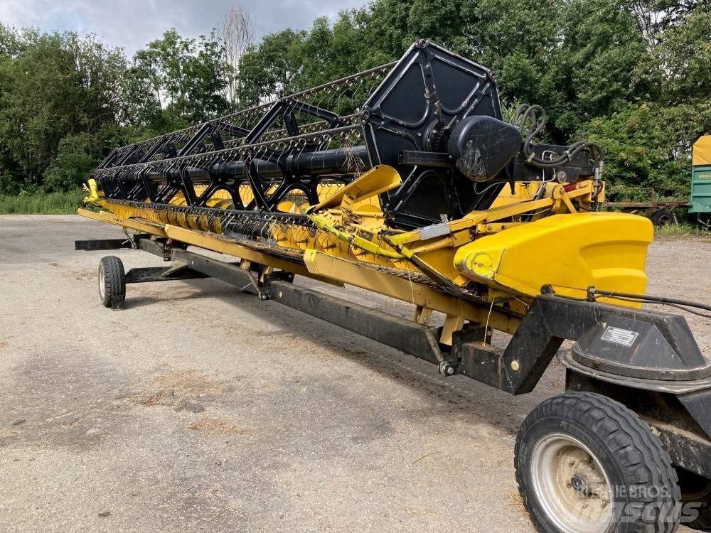 New Holland CR 9080 Θεριζοαλωνιστικές μηχανές