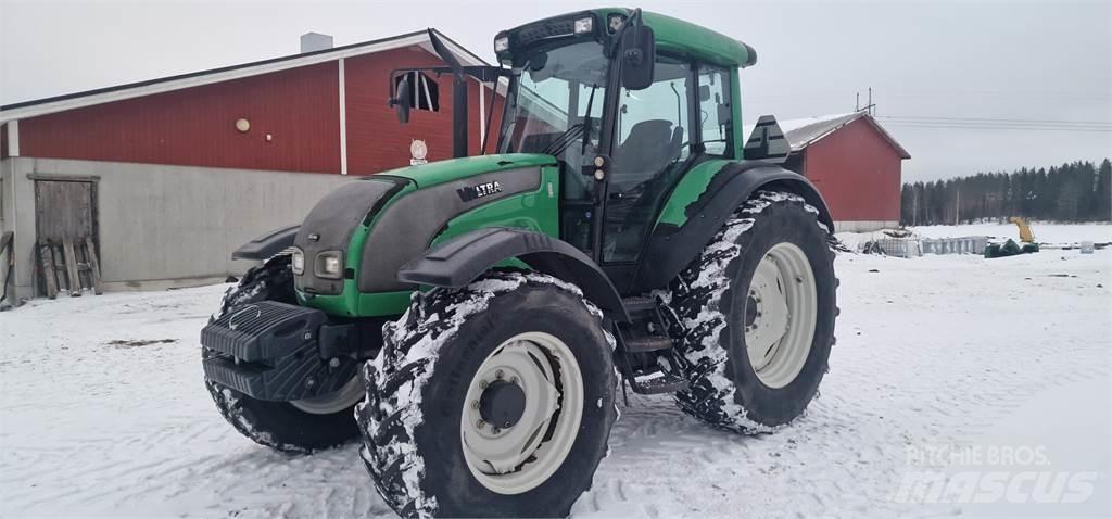 Valtra C130 Hitec Τρακτέρ