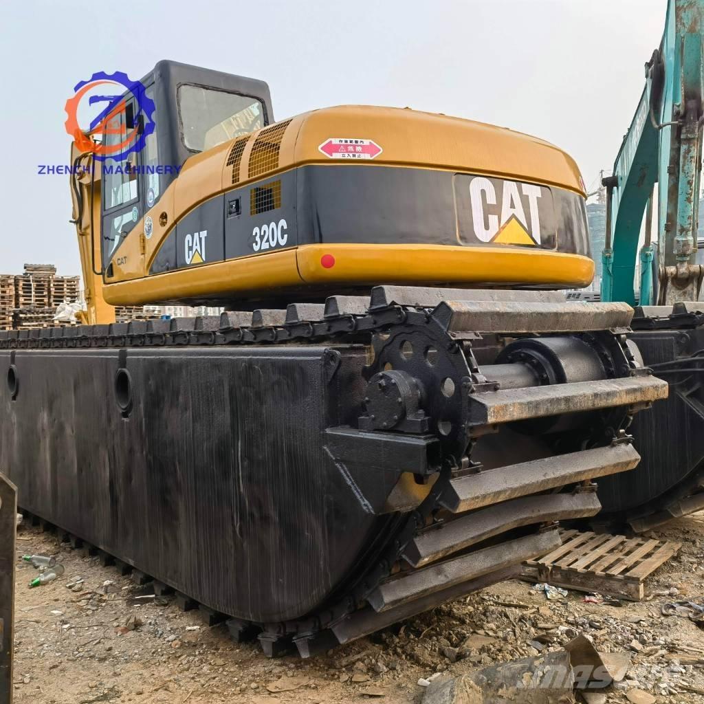 CAT 320 C Αμφίβιοι εκσκαφείς