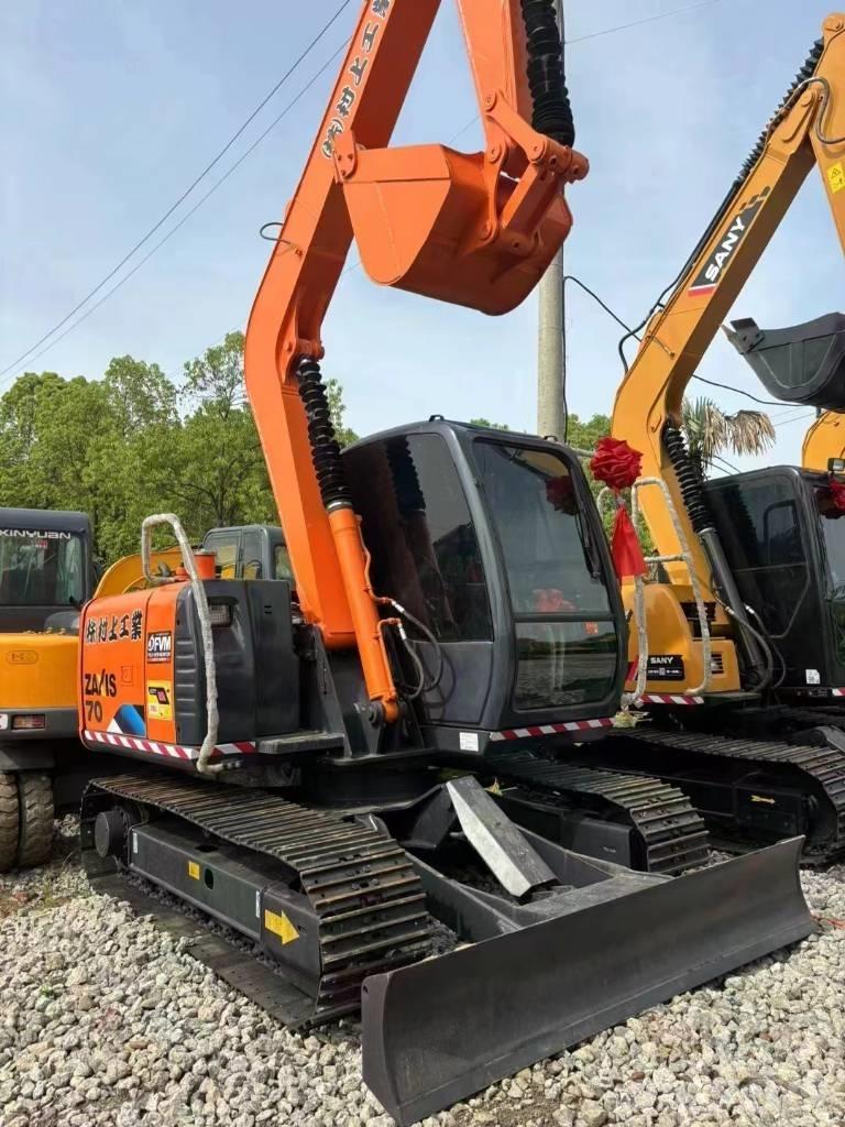 Hitachi ZX 70 Εκσκαφείς με ερπύστριες