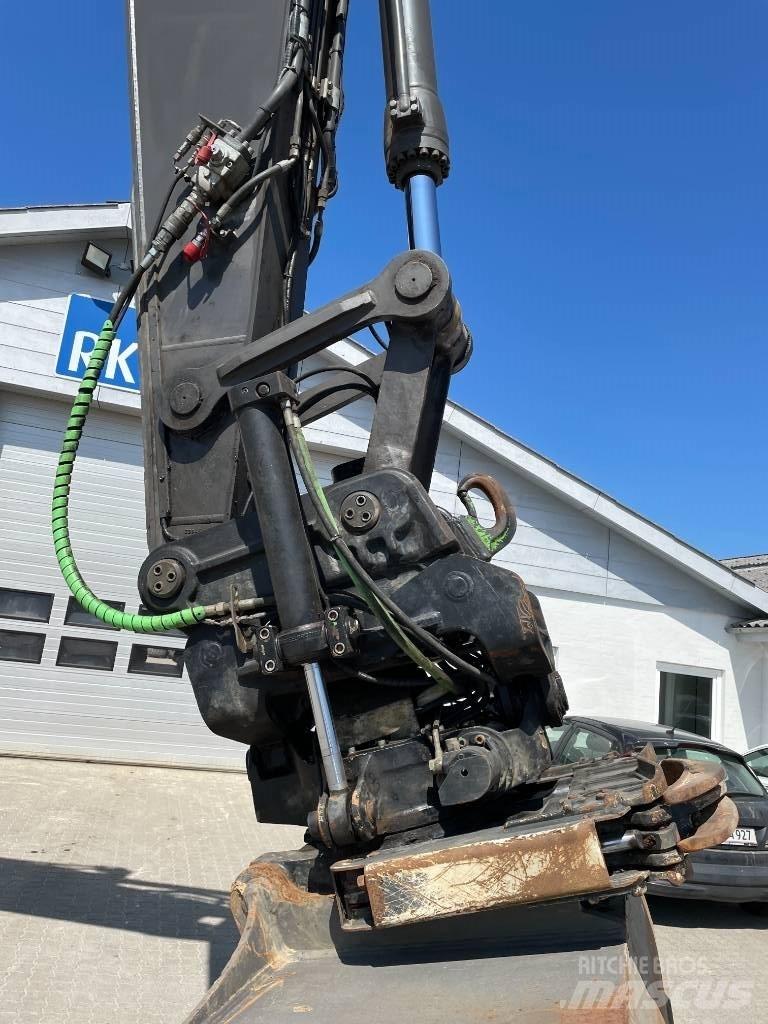 Volvo EC 250 E Εκσκαφείς με ερπύστριες