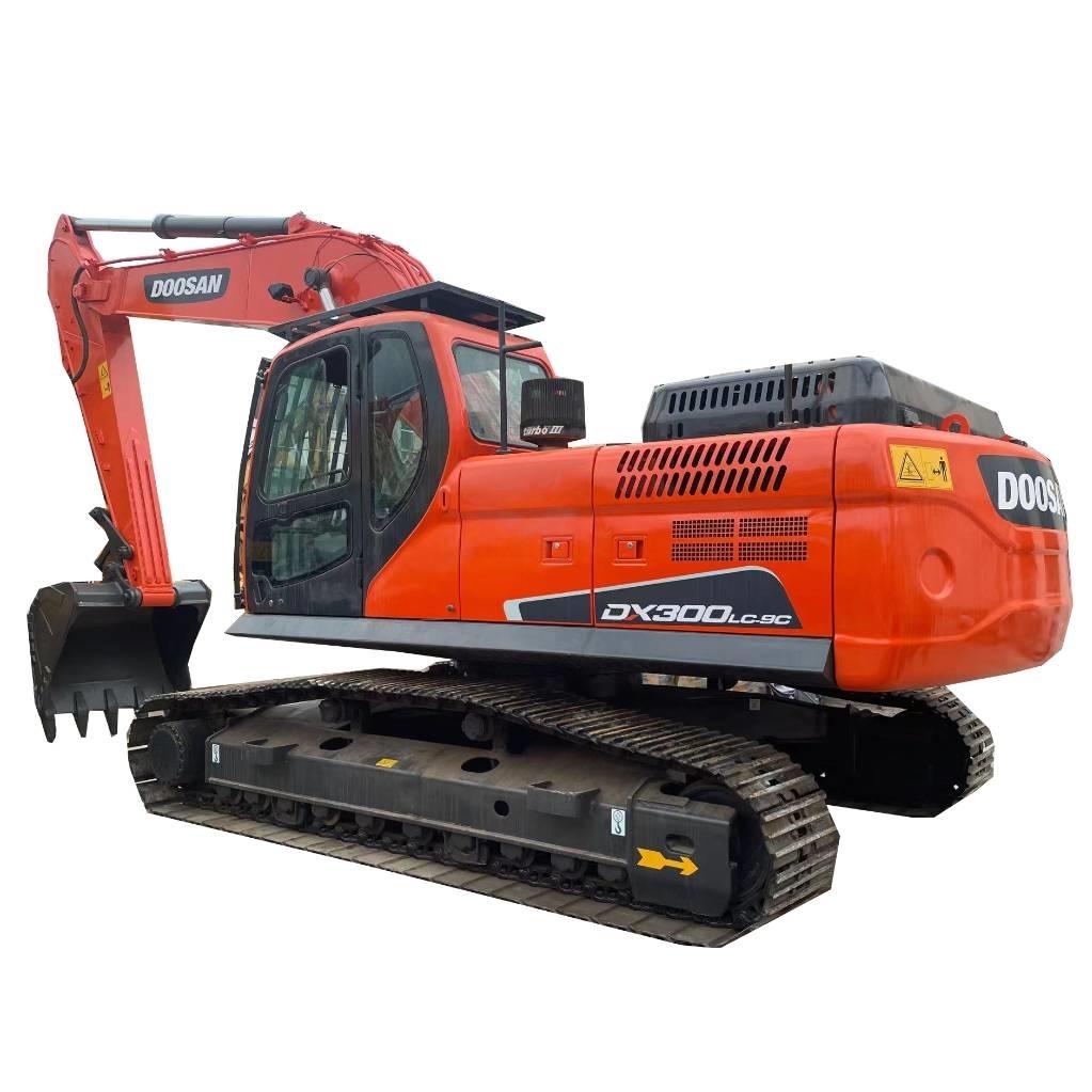 Doosan DX300 Εκσκαφείς με ερπύστριες