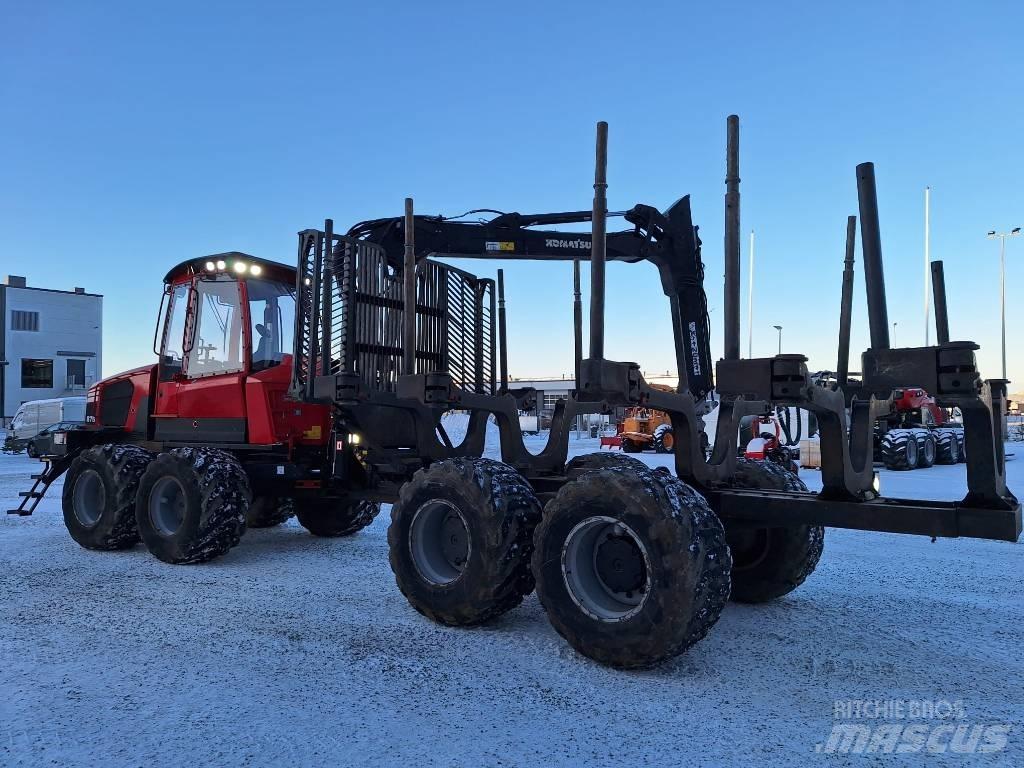 Komatsu 875 Μεταφορείς ξυλείας