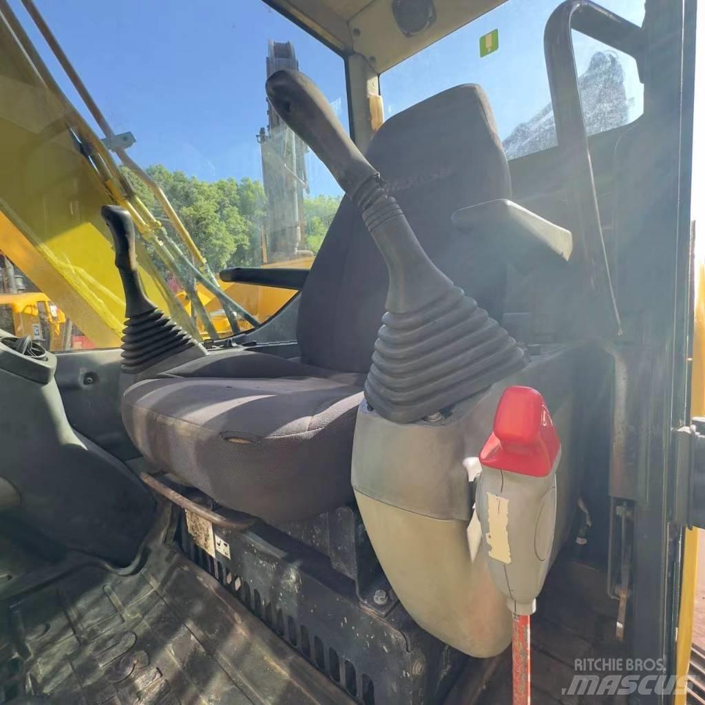 Komatsu PC 70 Εκσκαφείς με ερπύστριες