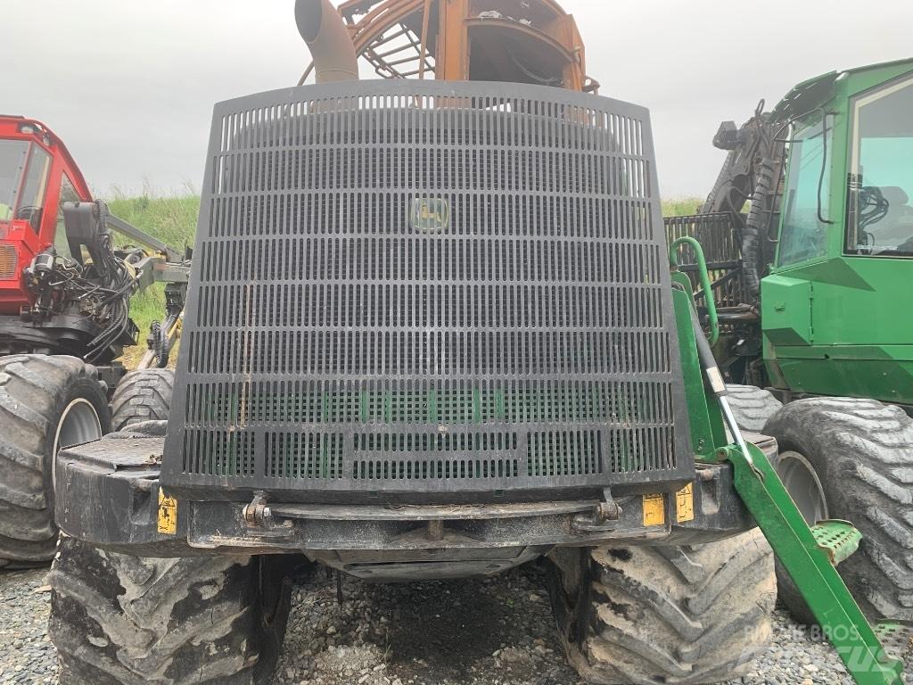 John Deere 1110 E Καμπίνες και εσωτερικό