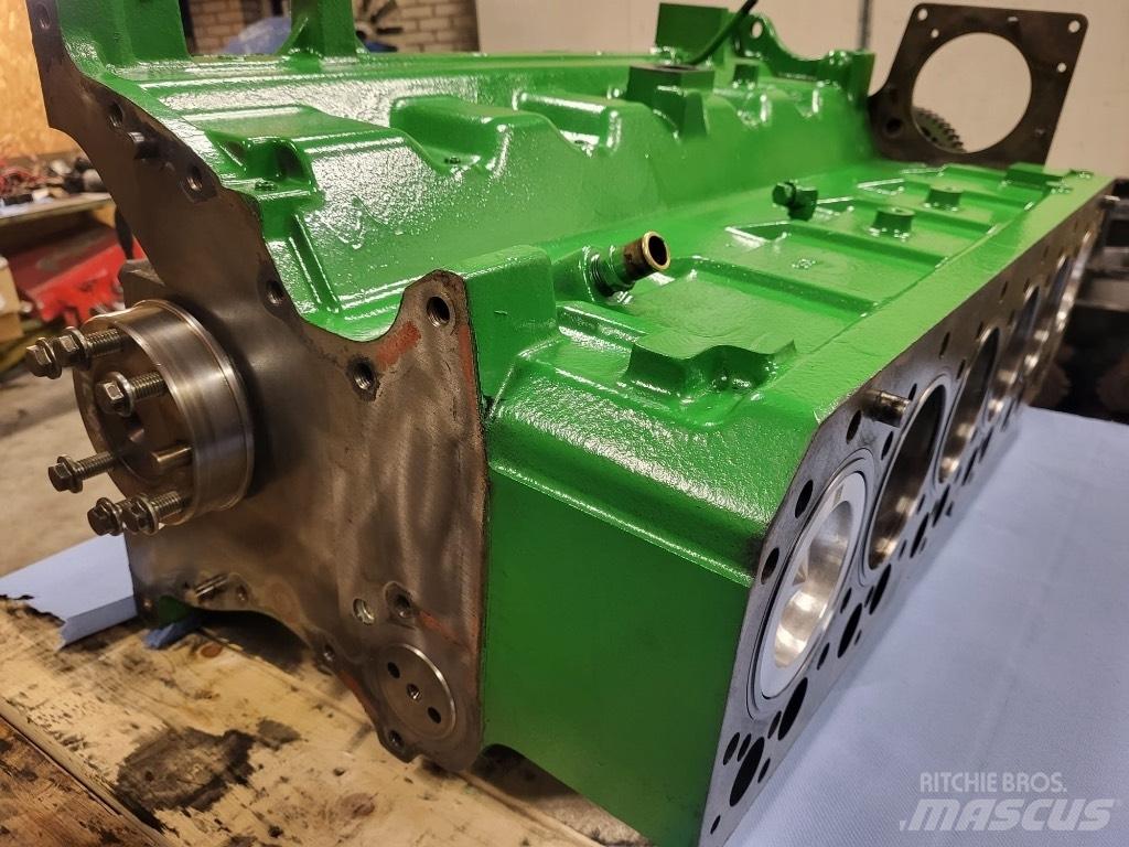 John Deere 6068 Τρακτέρ