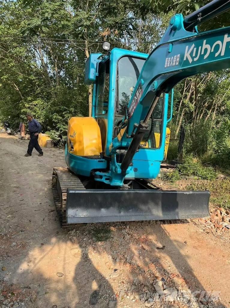 Kubota U35 Εκσκαφάκι (διαβολάκι) < 7t