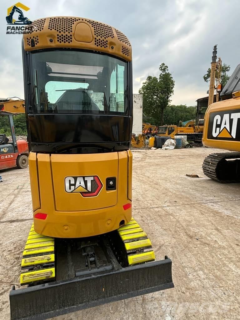 CAT 302 Εκσκαφάκι (διαβολάκι) < 7t
