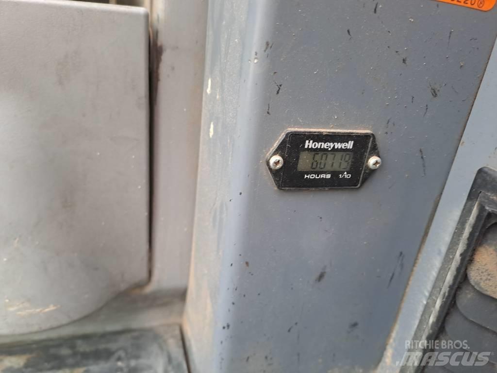 Takeuchi TB 250 Εκσκαφάκι (διαβολάκι) < 7t