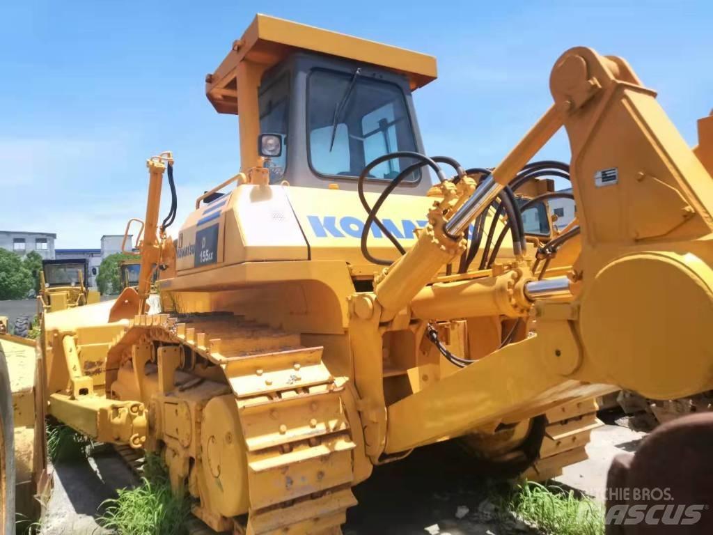 Komatsu D 155 Μπουλντόζες με ερπύστριες