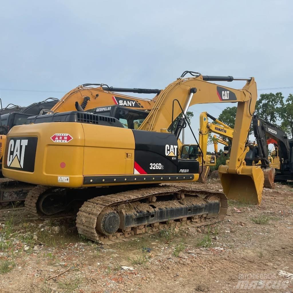 CAT 326D2 Εκσκαφείς με ερπύστριες