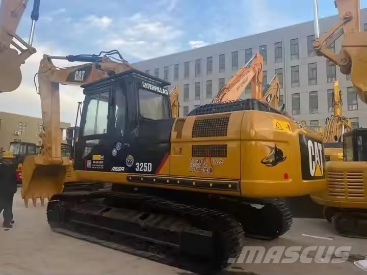 CAT 325 D Εκσκαφείς με ερπύστριες