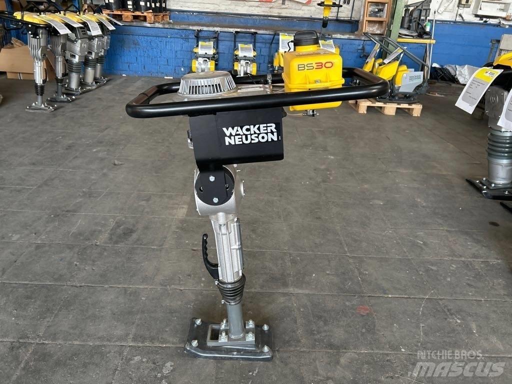 Wacker Neuson BS30 Κόπανοι