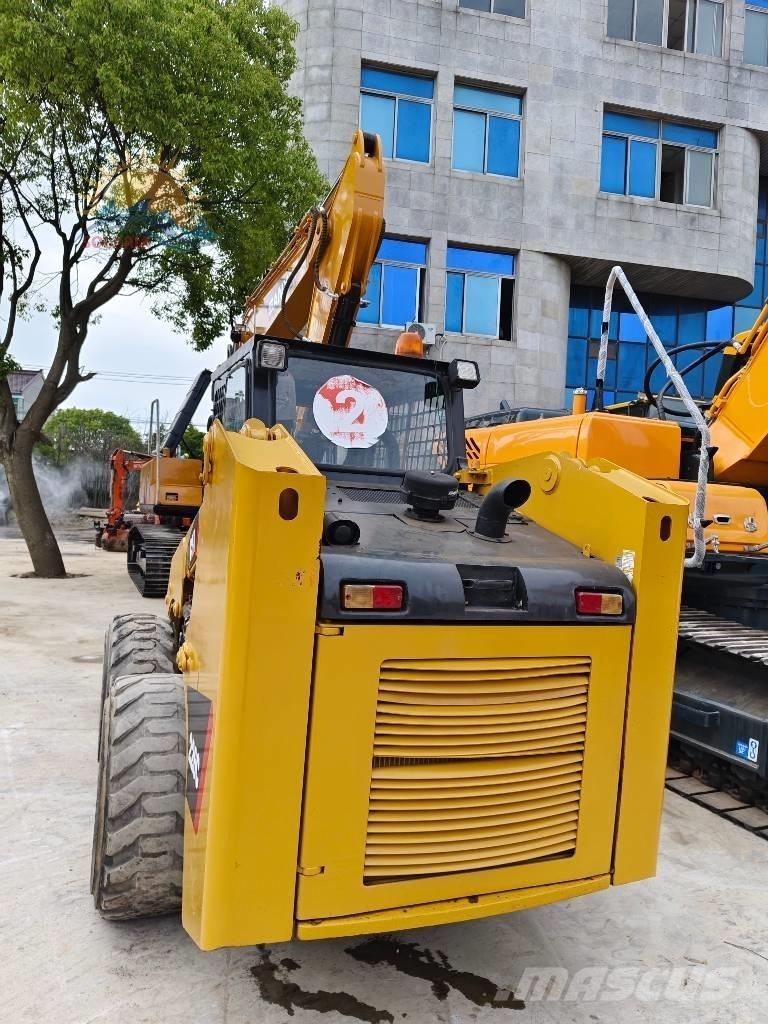 CAT 226 C Φορτωτάκια