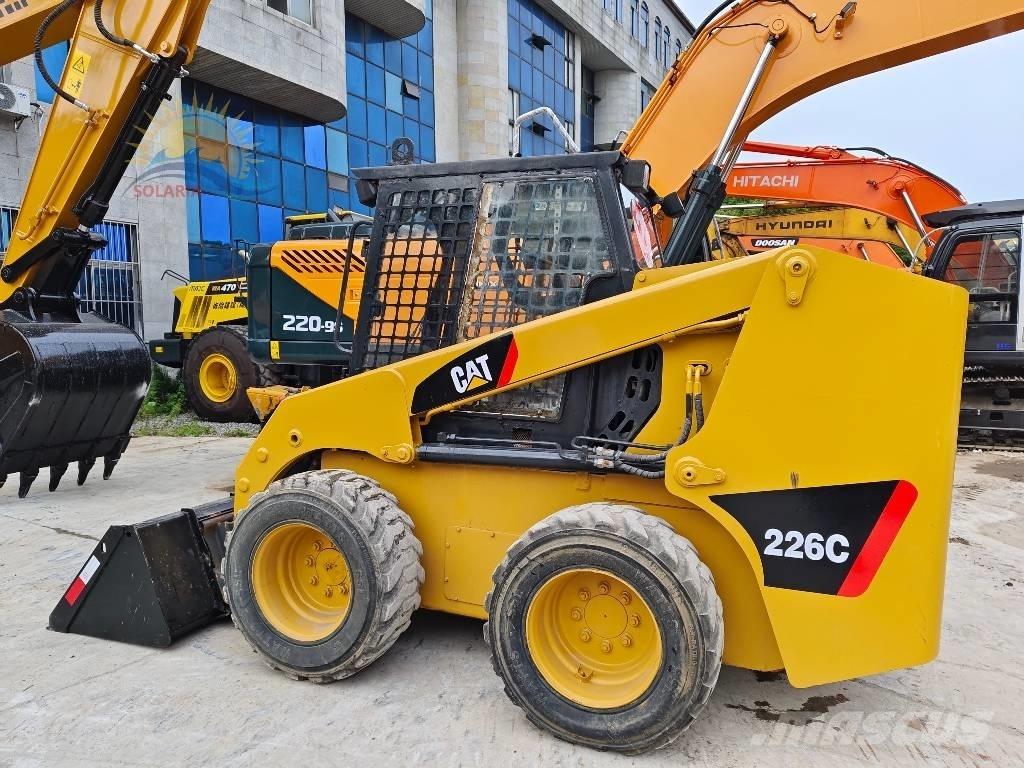 CAT 226 C Φορτωτάκια