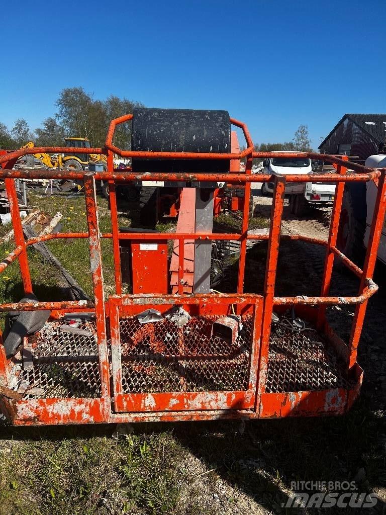Terex TB 85 Ανυψωτήρες με αρθρωτό βραχίονα