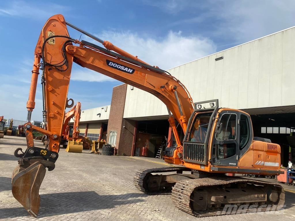 Doosan DX 180 LC Εκσκαφείς με ερπύστριες