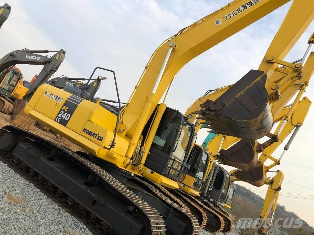 Komatsu 240-8 Εκσκαφείς με ερπύστριες