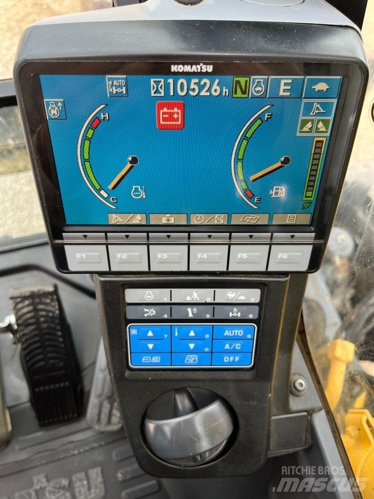 Komatsu PW148-8 Εκσκαφείς με τροχούς - λάστιχα