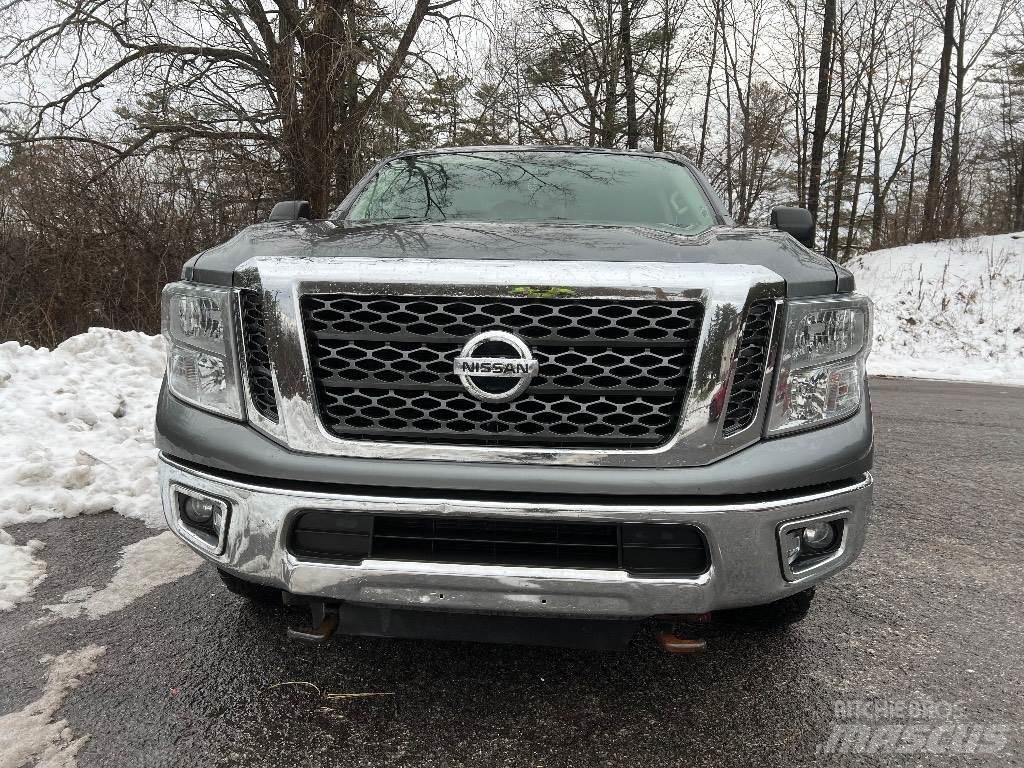 Nissan TITAN XD Pickup/Αγροτικό