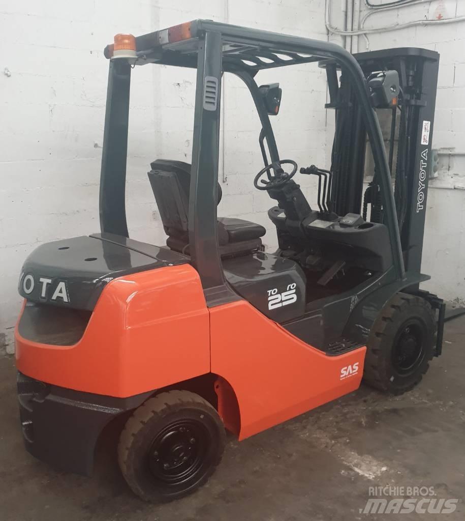 Toyota 52-8 FD 25 Πετρελαιοκίνητα Κλαρκ