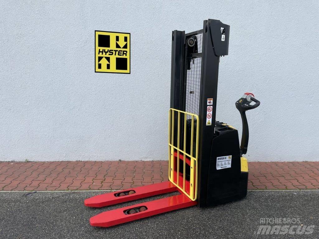 Hyster S 1.2 Παλετοφόρα πεζού χειριστή με ιστό
