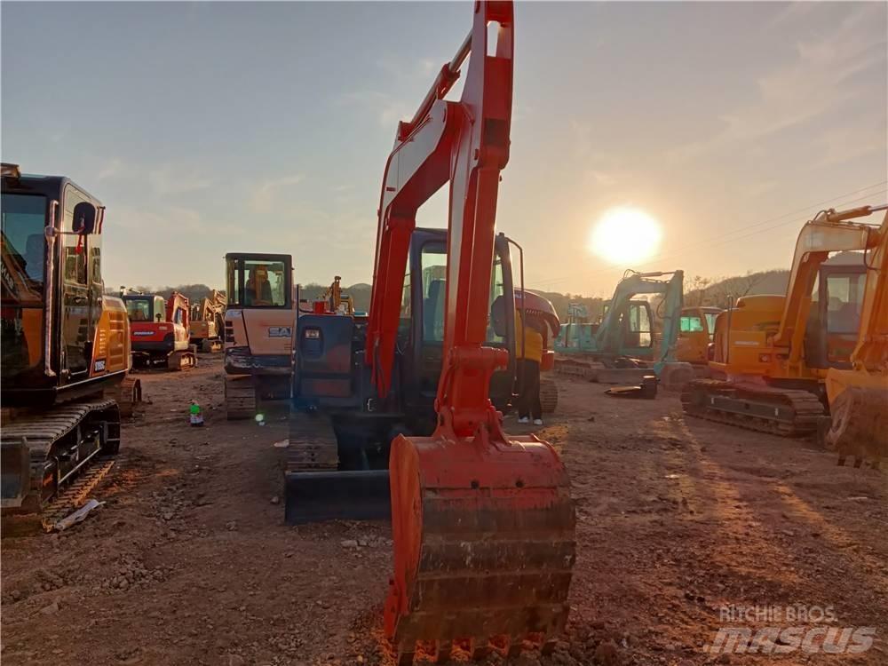 Hitachi ZX 60 Εκσκαφάκι (διαβολάκι) < 7t