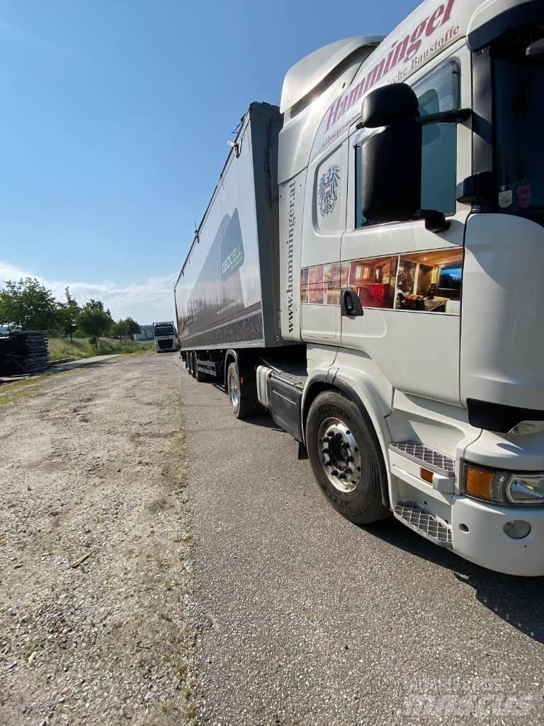 Scania R520 Τράκτορες