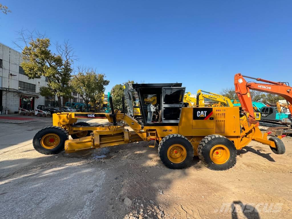 CAT 140 K Γκρέιντερς